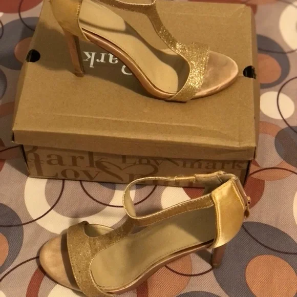 Rose Gold Satin Heels - Picture 4 of 4